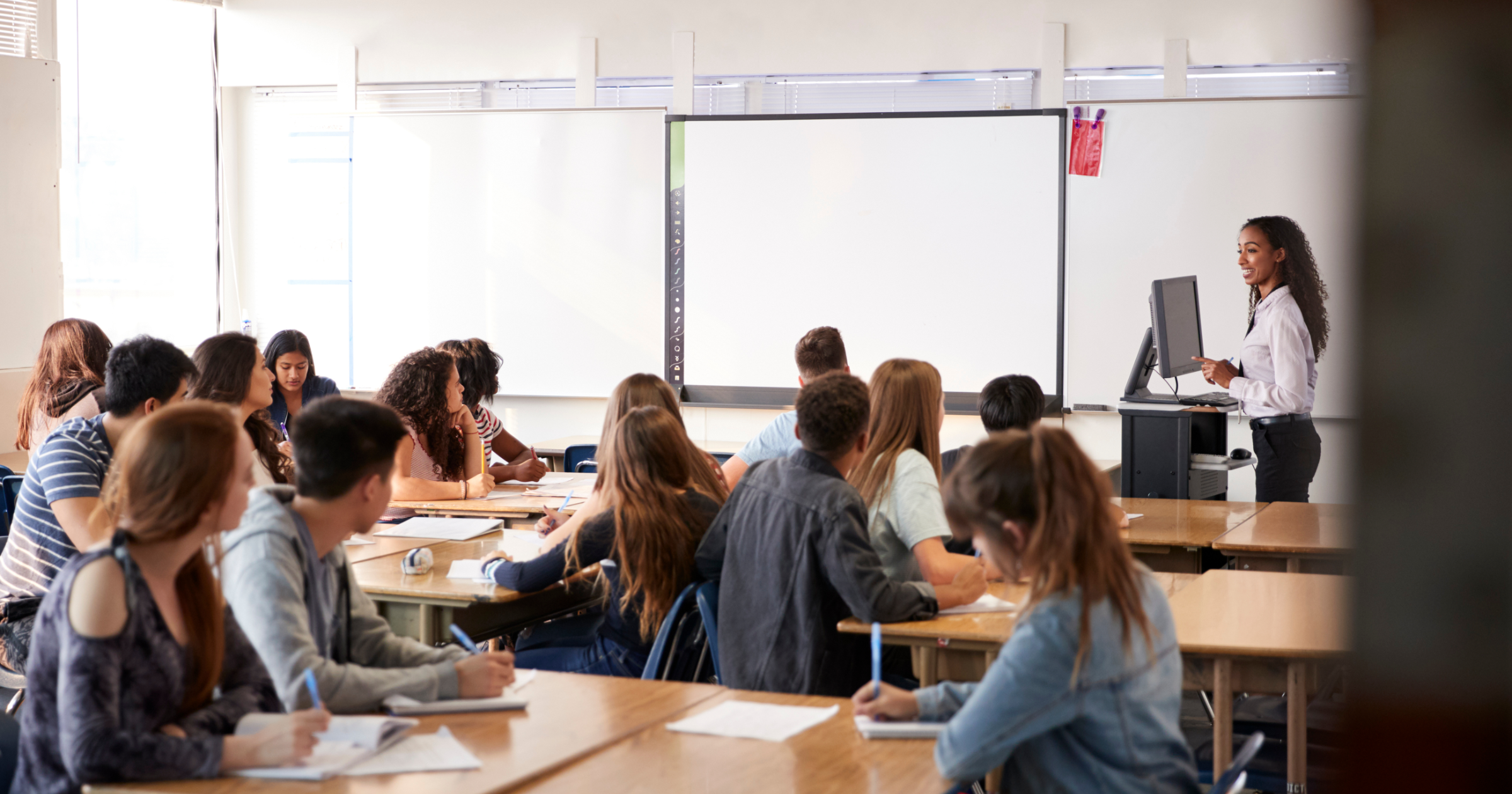 Crowdsourcing de contenidos educativos mediante plataformas de TIC